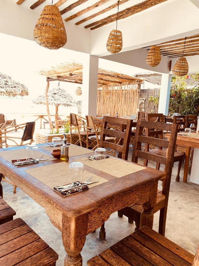 Helwas Zanzibar Beach Hotel Bwejuu Dış mekan fotoğraf
