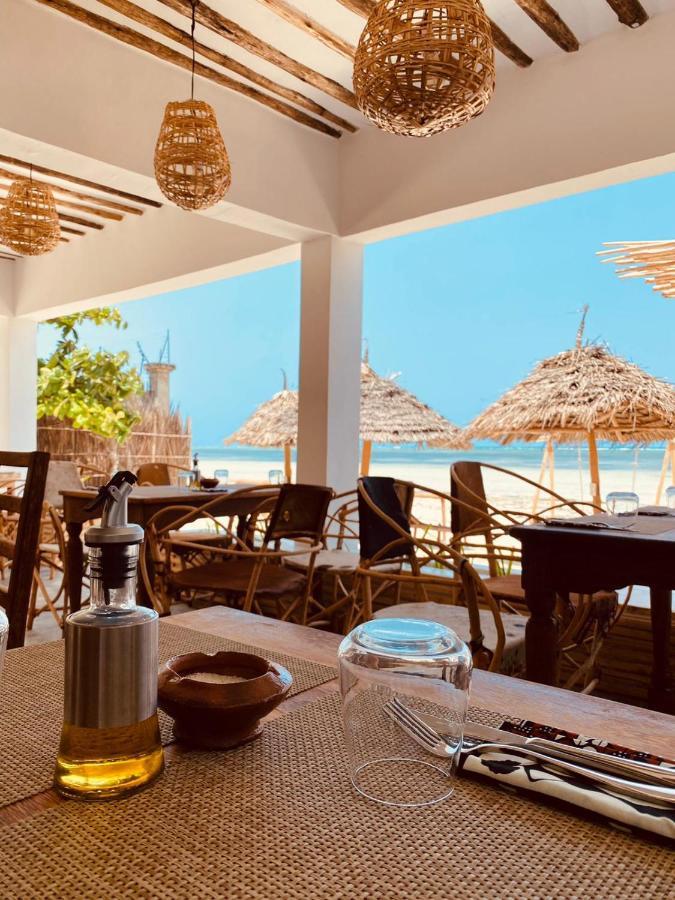 Helwas Zanzibar Beach Hotel Bwejuu Dış mekan fotoğraf