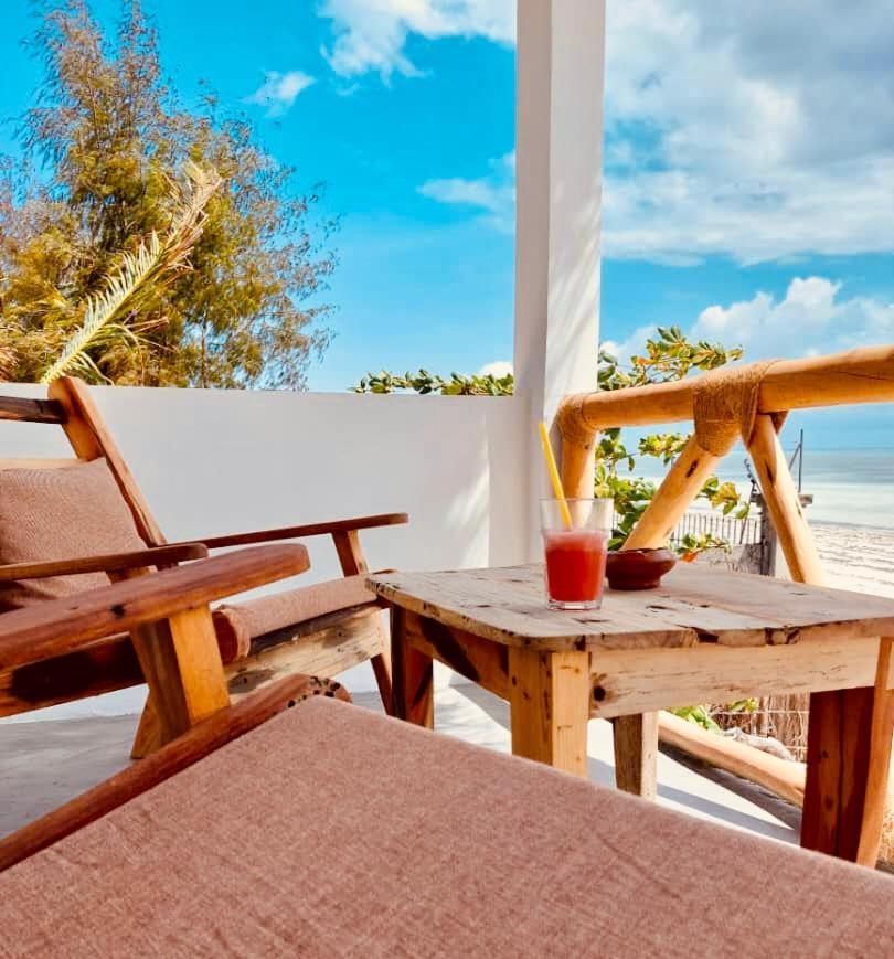 Helwas Zanzibar Beach Hotel Bwejuu Dış mekan fotoğraf