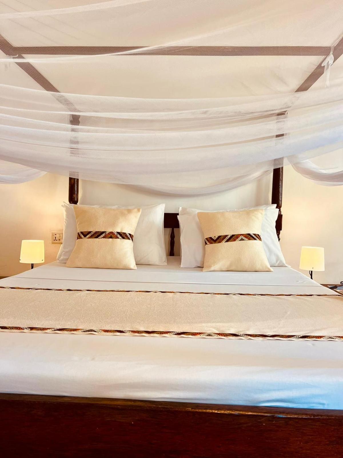 Helwas Zanzibar Beach Hotel Bwejuu Dış mekan fotoğraf