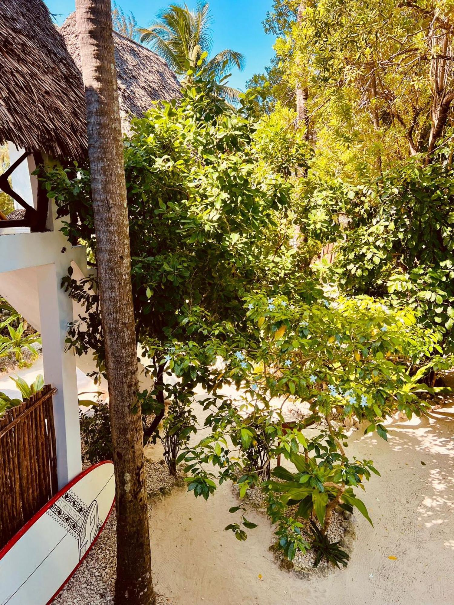 Helwas Zanzibar Beach Hotel Bwejuu Dış mekan fotoğraf