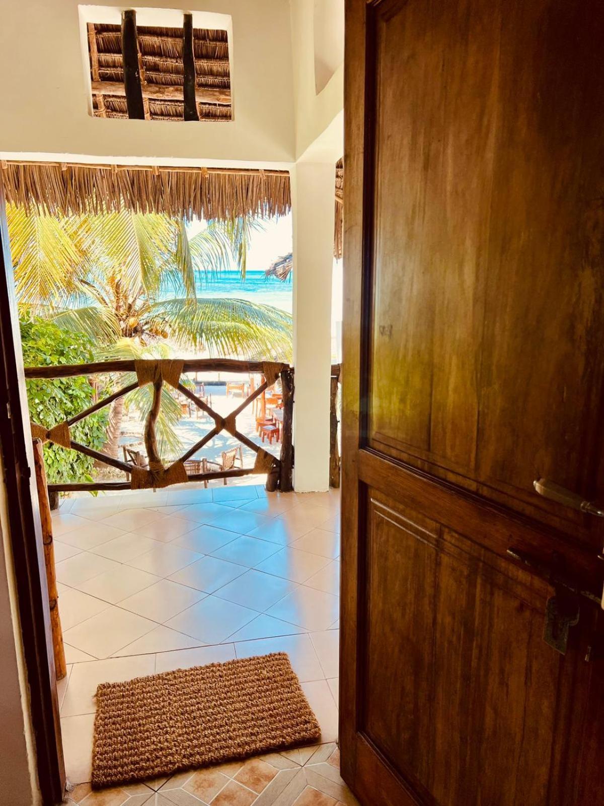 Helwas Zanzibar Beach Hotel Bwejuu Dış mekan fotoğraf